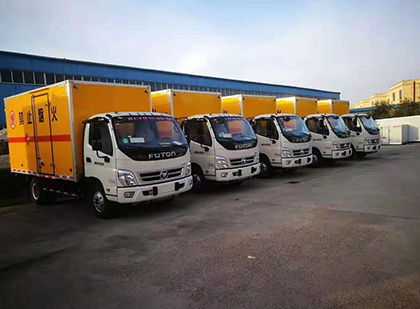 昆都仑爆破器材运输车