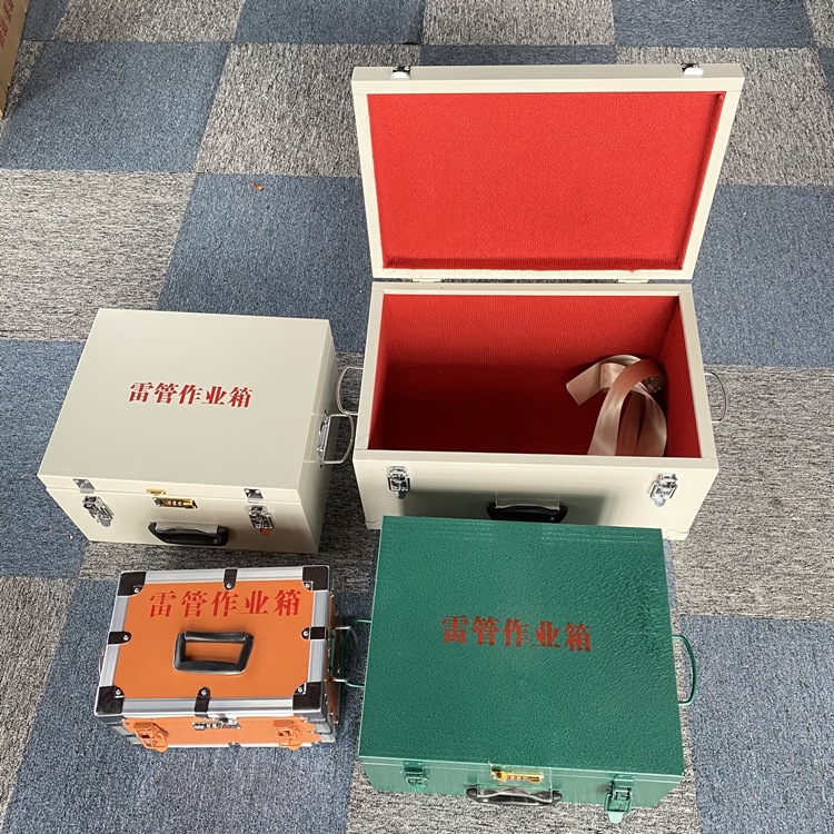 昆都仑爆破工程作业箱如何选择？玻璃钢与传统材质的全面对比